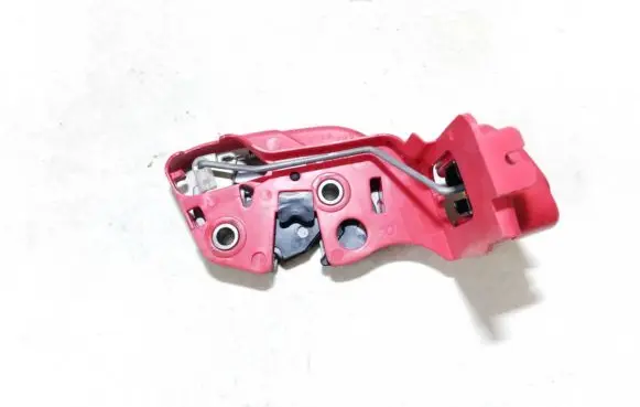 Mazda 3 I Seat back rest lock catch 
