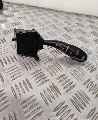 Hyundai i30 Wiper control stalk 934202L010