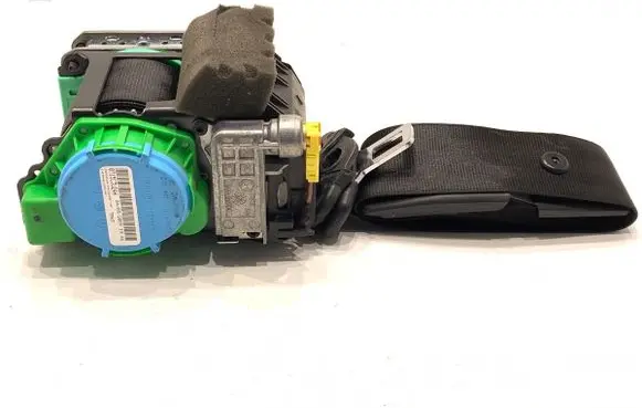 Audi A4 S4 B8 8K Front seatbelt 