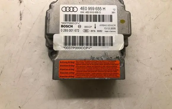 Audi A8 S8 D3 4E Airbag control unit/module 4E0959655H