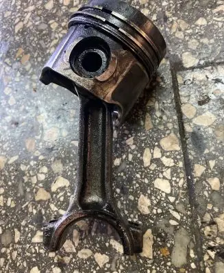 Renault Scenic II - Grand scenic II Piston 080279