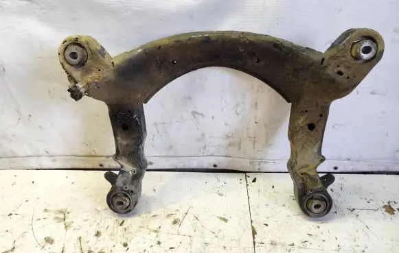 Audi A6 S6 C6 4F Front subframe 62953079