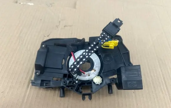 Renault Clio IV Airbag slip ring squib (SRS ring) E10670323 255675887R 25567
