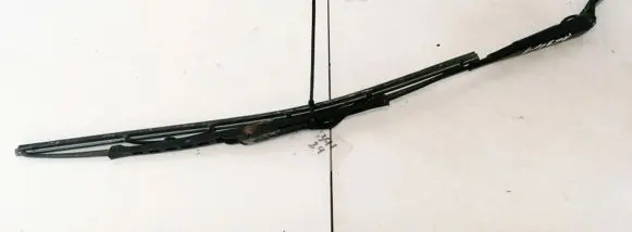 Volvo S40, V40 Front wiper blade arm
