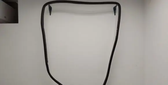 Toyota Prius+ (ZVW40) Front door rubber seal
