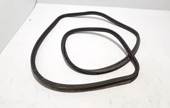 Audi A6 S6 C8 4K Trunk rubber seal (body) 4K5827705C