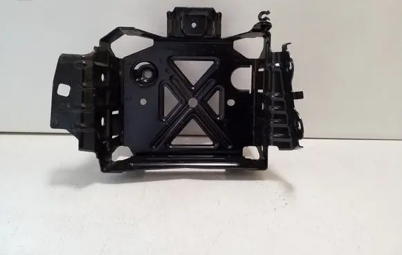 Battery tray