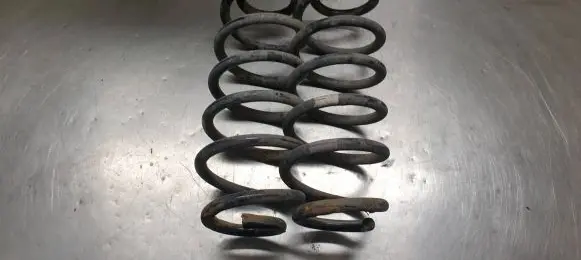 Toyota Prius+ (ZVW40) Rear coil spring