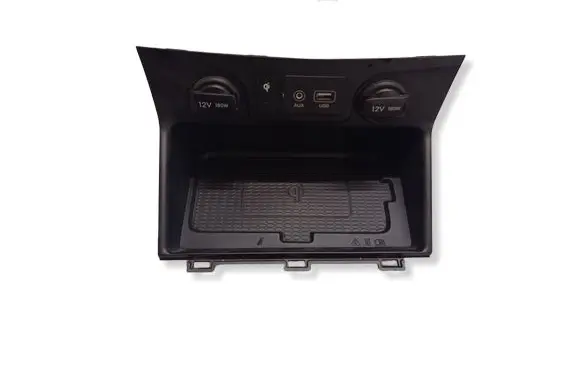 Hyundai Tucson TL Wireless charging module 84630D7AD04X U5EAR0328 14052020S2