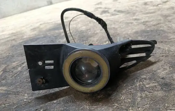 BMW 7 E65 E66 Front fog light 15563600