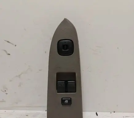 Mazda 6 Electric window control switch GH1G66350 2210D4 C8HD158