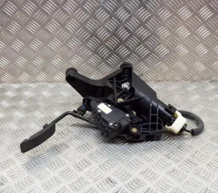Jaguar XJ X40 Accelerator throttle pedal 401370 6PV00873702