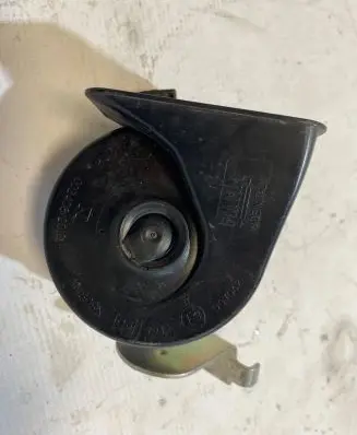 Mercedes-Benz GLA H247 Horn signal