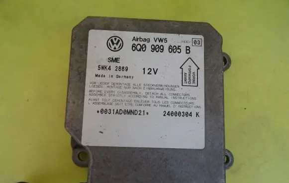 Volkswagen PASSAT B5 Airbag control unit/module 6Q0909605B 5WK42869