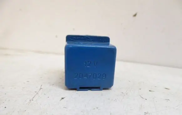 Citroen Xsara Other relay 2047029