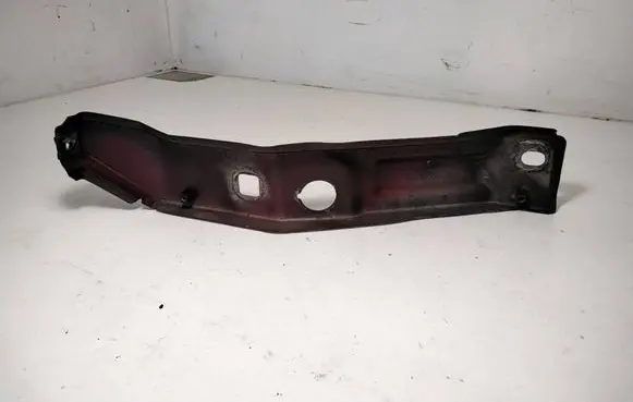 Audi 100 S4 C4 Top upper radiator support slam panel