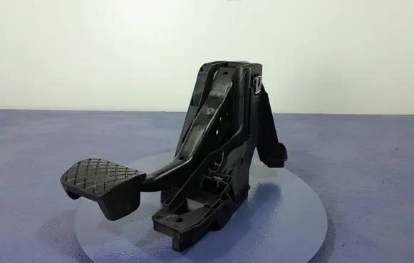 Audi Q2 - Accelerator throttle pedal 5Q1723058BP