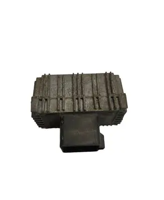 Opel Zafira B Glow plug pre-heat relay 55354141 51299018B