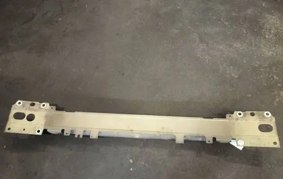 Volvo V60 Front bumper support beam 