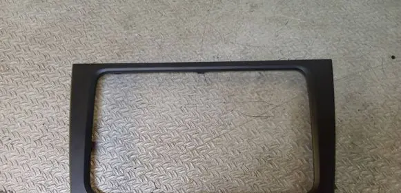 Volkswagen Golf VI Radio/GPS head unit trim 5K0858063A