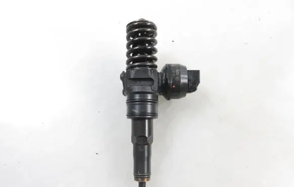 Seat Ibiza III (6L) Fuel injector 0414720039 038130073AL