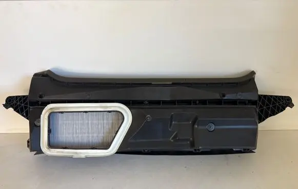 Tesla Model Y Cabin air micro filter 149516700B EFH22005A54164