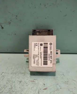 Audi A4 S4 B6 8E 8H Tire pressure control unit 8E0907273
