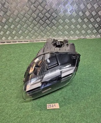 Porsche Taycan 9J1 Headlight/headlamp 9J1941031E