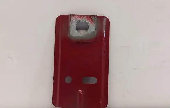 Seat Arona Fender mounting bracket 6F0821432B