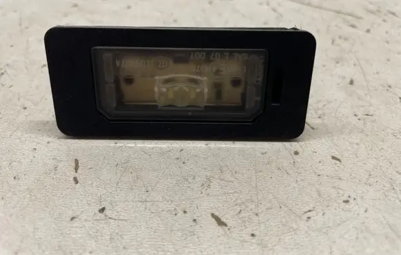 BMW 5 F10 F11 Number plate light 7193293