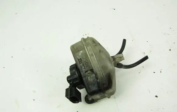 Ford Focus C-MAX Brake fluid reservoir 
