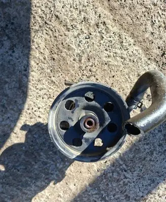 Ford Focus C-MAX Power steering pump