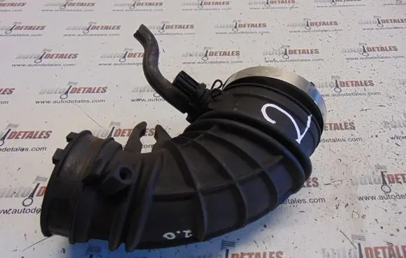 Honda CR-V Air intake hose/pipe