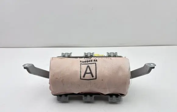 Toyota Auris E180 Passenger airbag 3108949A