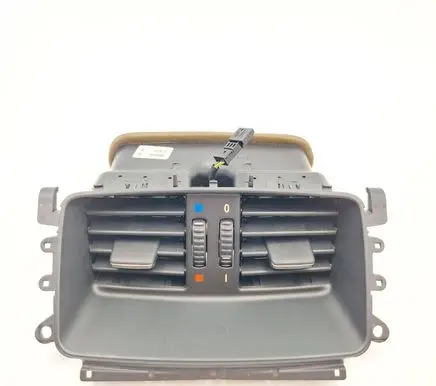 BMW 3 E90 E91 Rear air vent grill 9131842 7129556 6932024