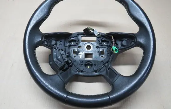 Ford Kuga II Steering wheel 