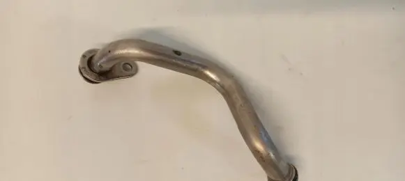Audi Q2 - Turbo turbocharger oiling pipe/hose 04E145735C