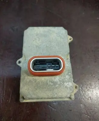 Mercedes-Benz E W211 Headlight ballast module Xenon A0028202426 5DF00827900 90729074