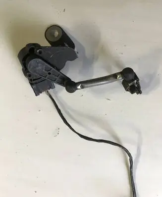 BMW X6 E71 Headlight/headlamp level sensor 6785205 07S0 R05090