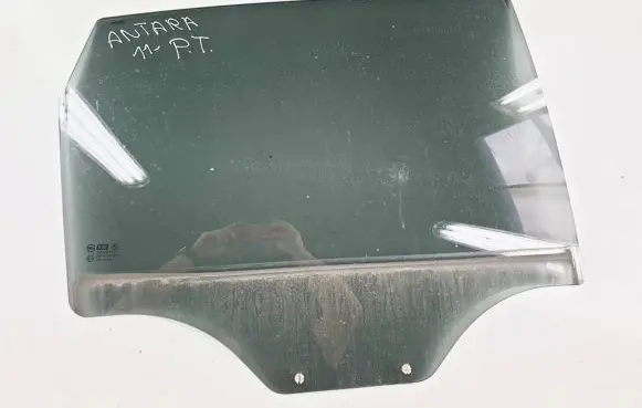 Rear vent window glass