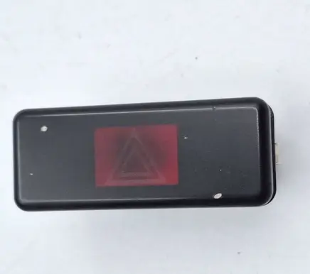 BMW 5 E39 Hazard light switch 8350947 61318350947