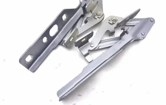 Peugeot 3008 III Engine bonnet/hood hinges 9839682380 9839682080