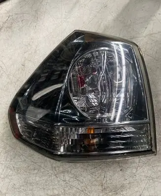 Lexus RX 330 - 350 - 400H Rear/tail lights