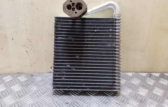 Air conditioning (A/C) radiator (interior)