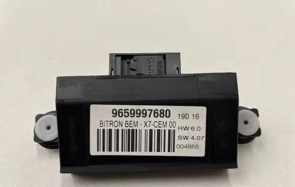 Peugeot 508 RXH Door control unit/module 9659997680 004865