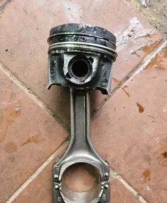 Opel Astra K Piston 0687776302