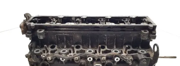 Citroen Xsara Picasso Engine head 9634963010
