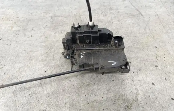 Renault Modus Front door lock 