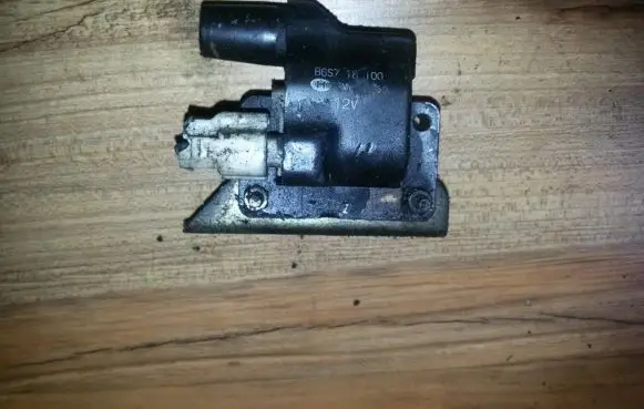 Mazda MX-3 High voltage ignition coil b6s718100