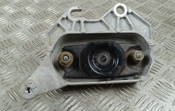 Dacia Jogger Gearbox mount 112535643R